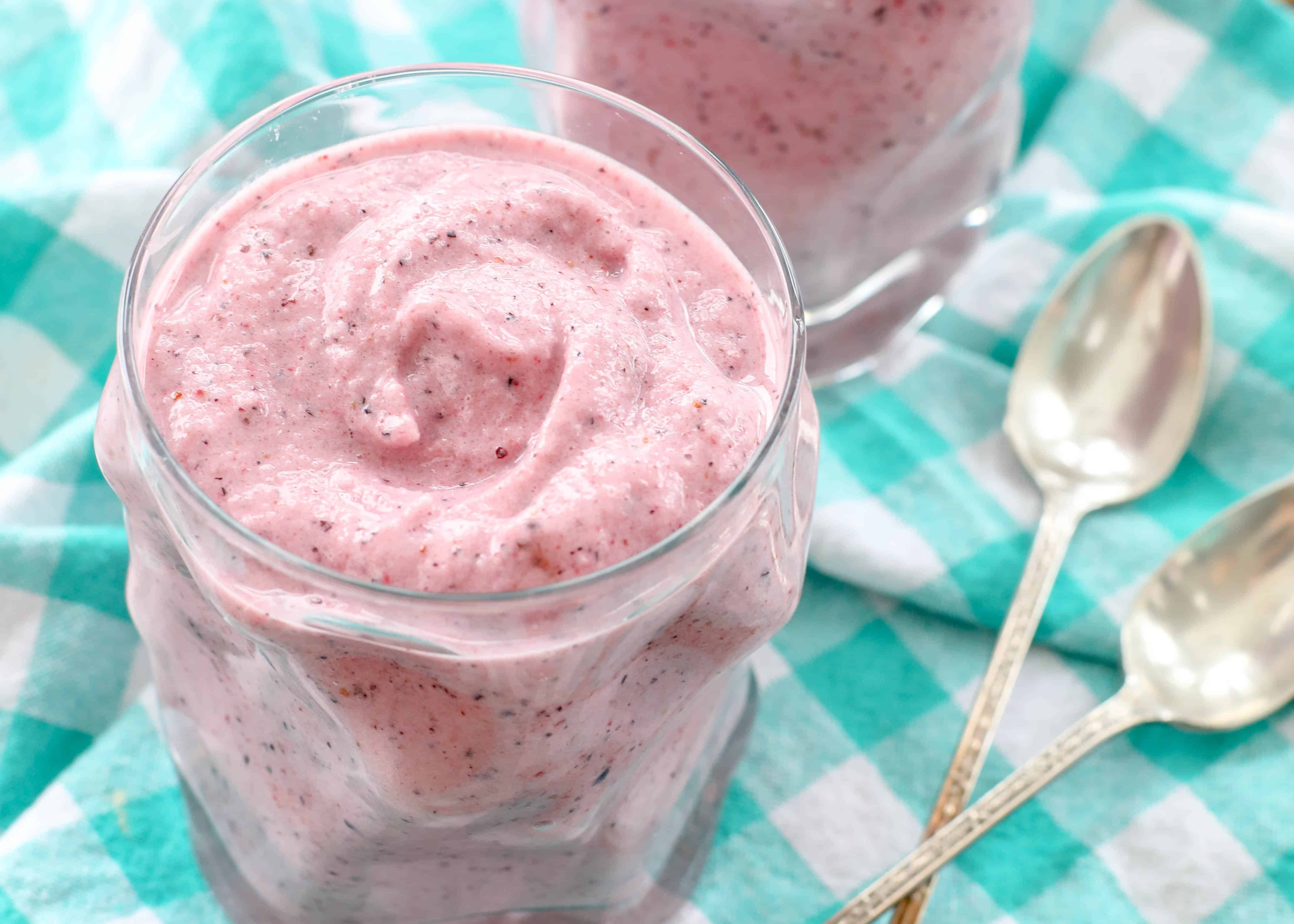 Unlock the Secret to a Perfect Strawberry Blueberry Banana Smoothie